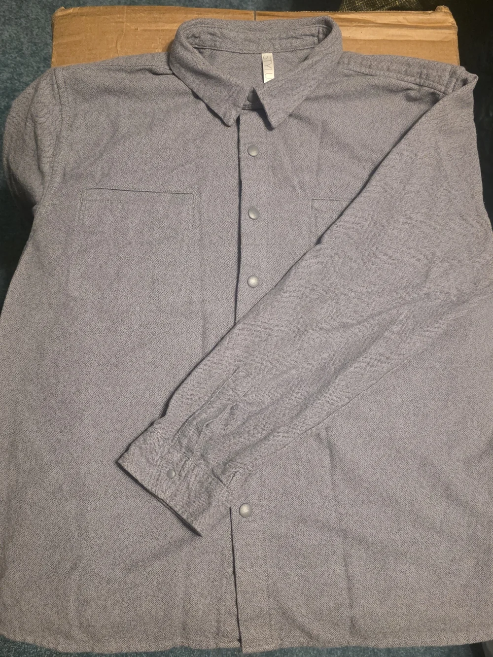 STYLUS Men's Light Gray Button-Down Casual Shirt
